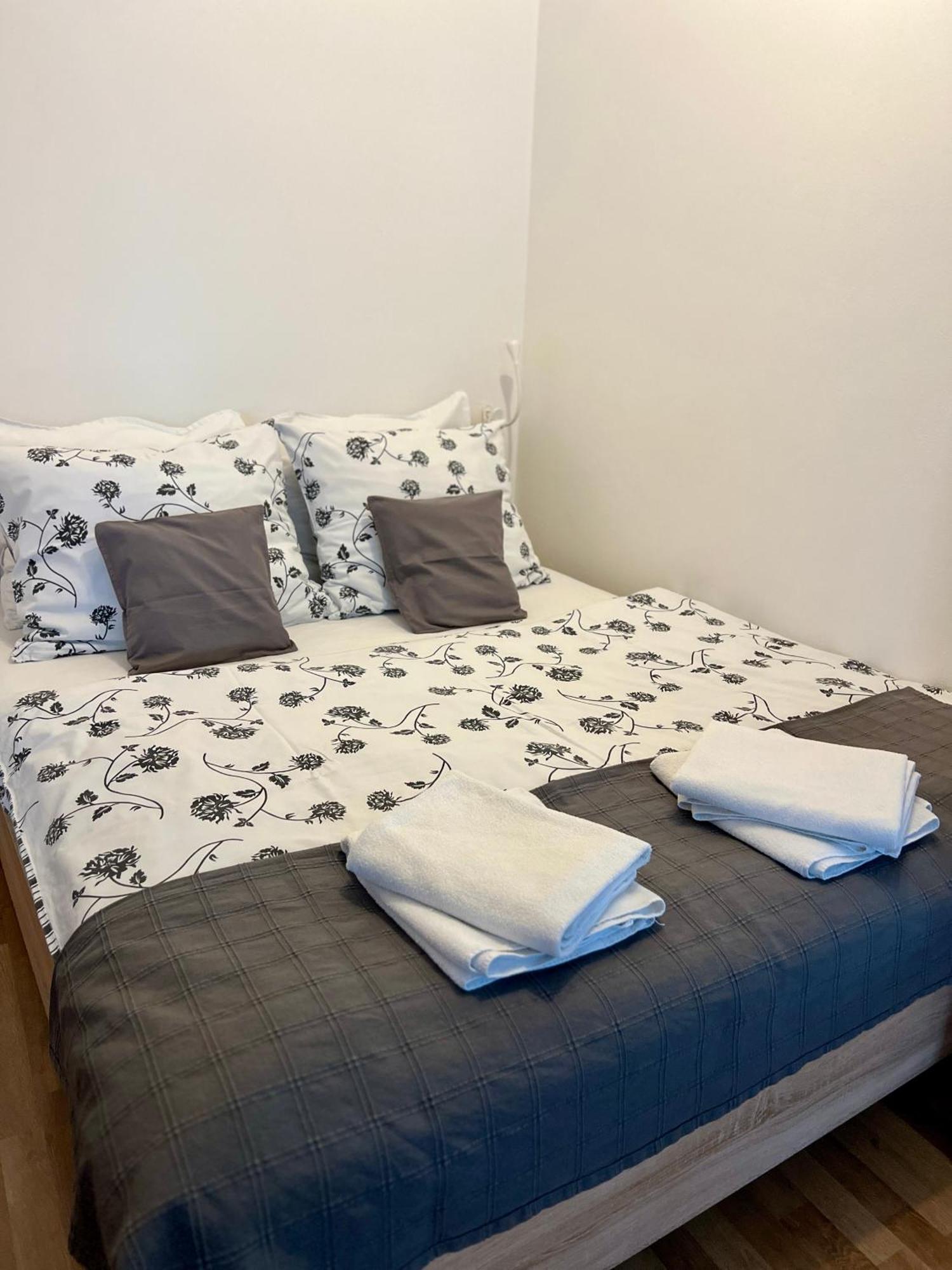 Apartman Torysa プレショフ エクステリア 写真
