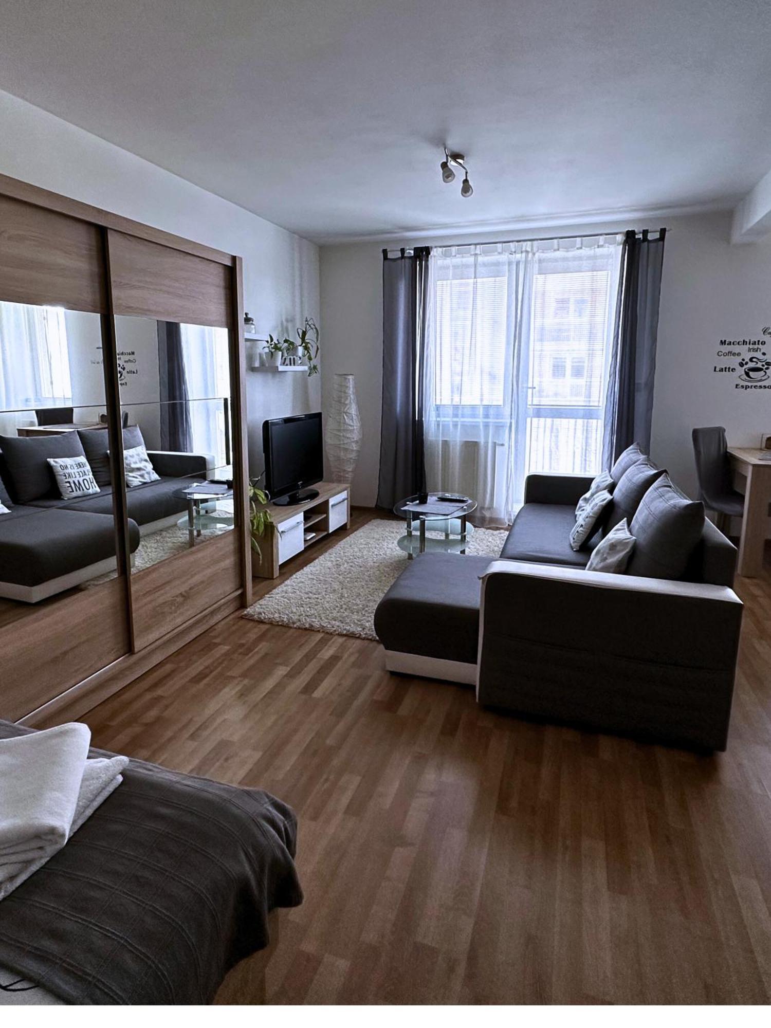 Apartman Torysa プレショフ エクステリア 写真